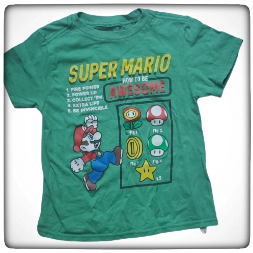 Super Mario Shortsleeve Tshirt-XS